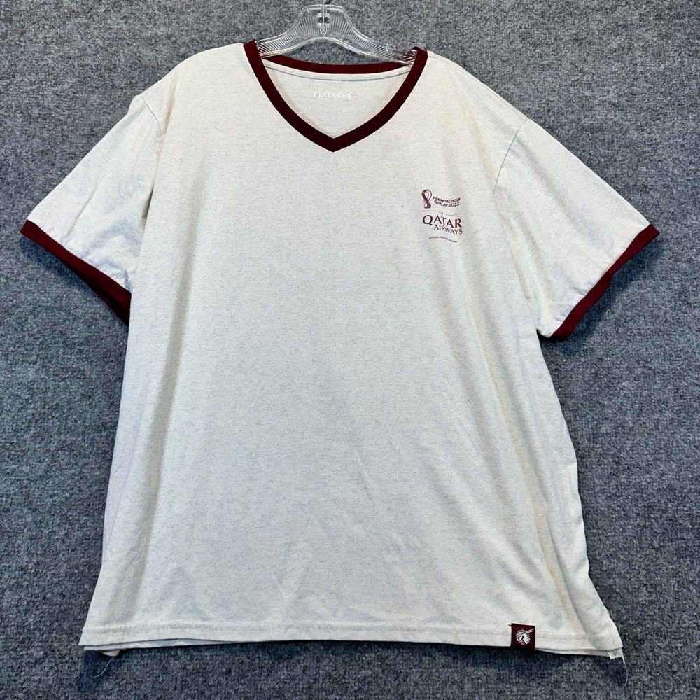 Qatar Airways T-Shirt Mens Large Gray Ringer FIFA World Cup 2022 Soccer Sporty